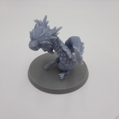 Figurine miniature - Bébé Dragon - DnD - Gris/non peint