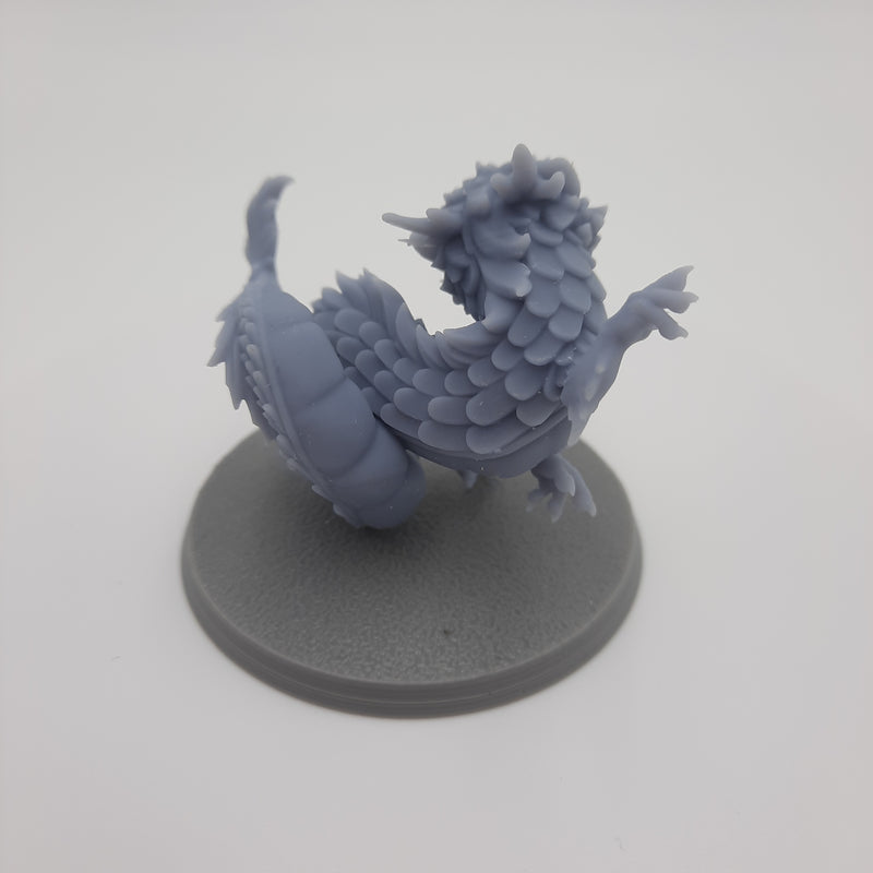 Figurine miniature - Bébé Dragon - DnD - Gris/non peint