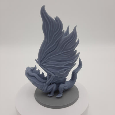 Figurine miniature - Dragon en attaque - DnD - Gris/Non peint