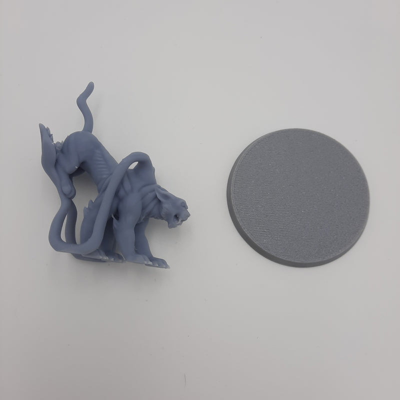 Displacer Beast attacking- Grey/Unpainted