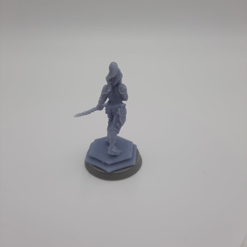 Figurine miniature - Archère Haut Elfe - Gris/Non peint - DnD - Résine/PLA