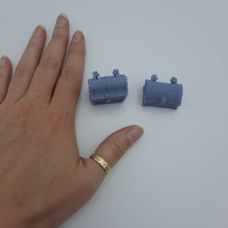 Interchangeable chests - Grey/Unpainted