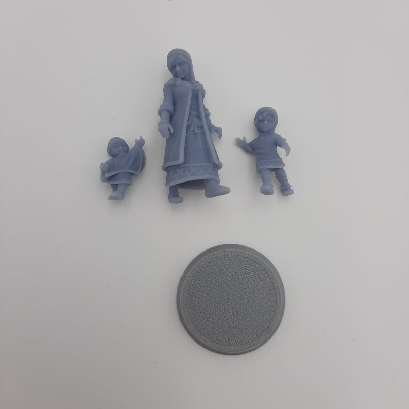 Miniature Viking Figurine - Villagers -  Dwellers - (choice of 7 different) - DnD - Fate of the Norns - Grey/Unpainted