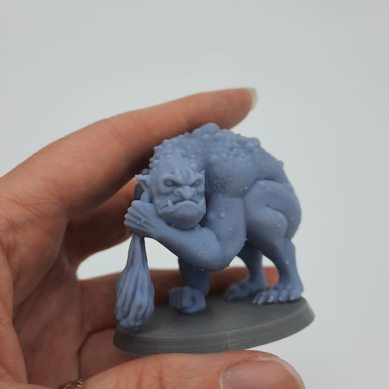 Miniature figurine - Cave Troll - DnD - (Gray/Unpainted)
