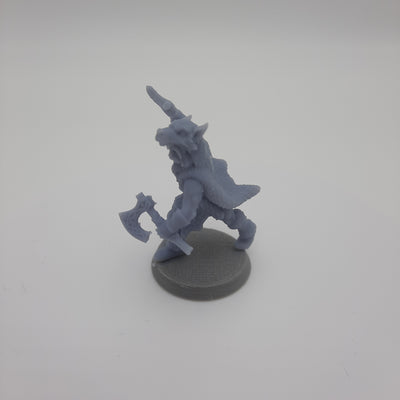 Miniature viking figurine -Ulfhednar - Viking warrior - DnD - Fate of the Norns - Grey/Unpainted