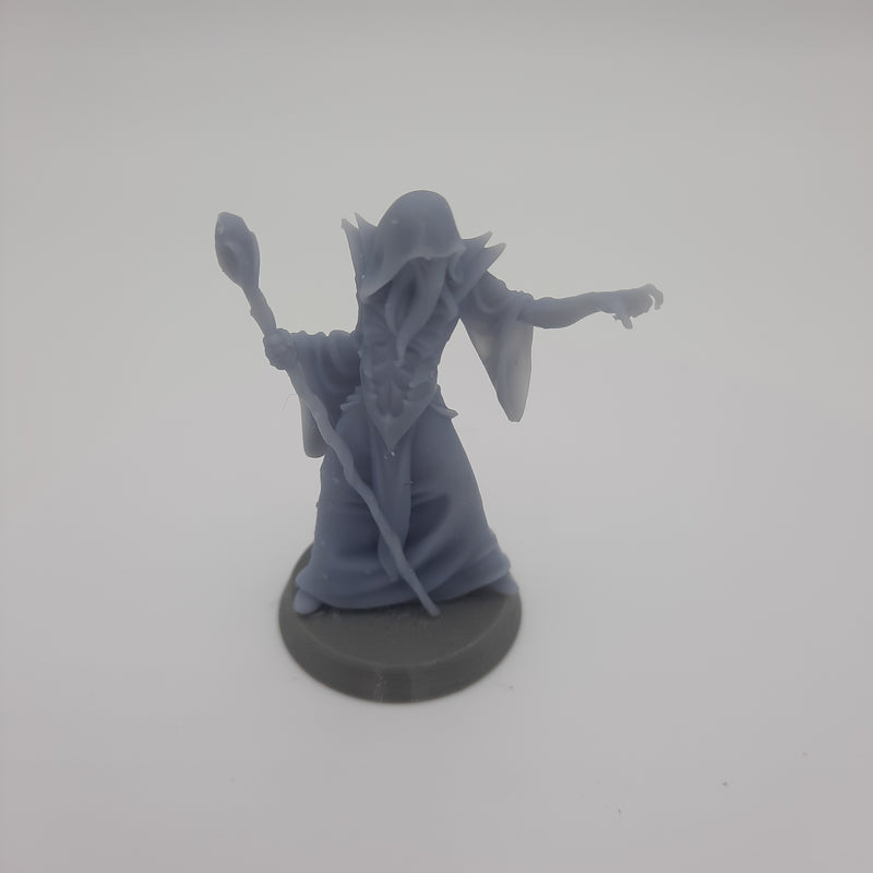 Figurine miniature - Flagelleur mental avec bâton (Mind Flayer) - DnD - Gris/Non peint