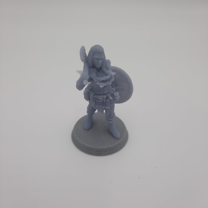 Miniature Viking Figurine - Gunnhild the Blacksmith - Shieldmaiden - Fate of the Norns - Grey/Unpainted