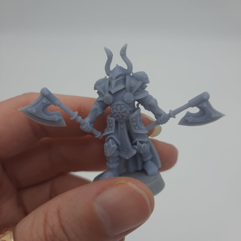 Figurine miniature - Guerrier du Chaos (Chaos Warrior) - DnD -  Gris/Non peint