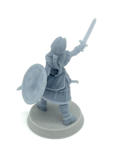 Figurine miniature Viking - Varghesa la Valkyrie - DnD - Fate of the Norns - Gris/Non peint