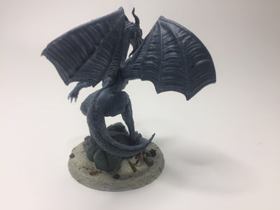 Figurine miniature - Dragon gris, jeune (Gray Dragon, young) - DnD - Gris/Non peint