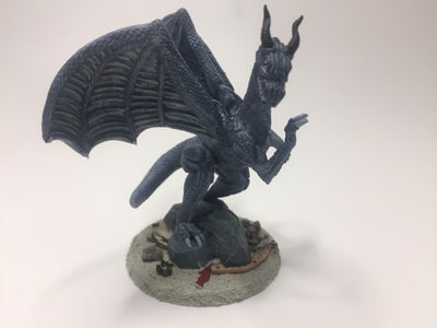 Figurine miniature - Dragon gris, jeune (Gray Dragon, young) - DnD - Gris/Non peint