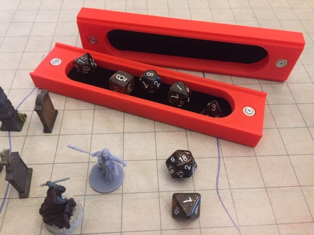 Dice box